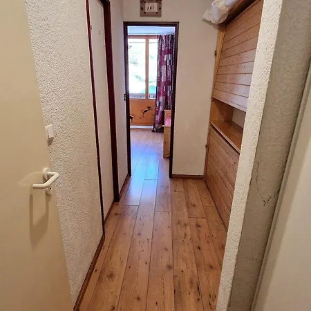 Apartment Coquet Pour 4 Au Coeur De Valfrejus Avec Balcon - Fr-1-265-355 Modane